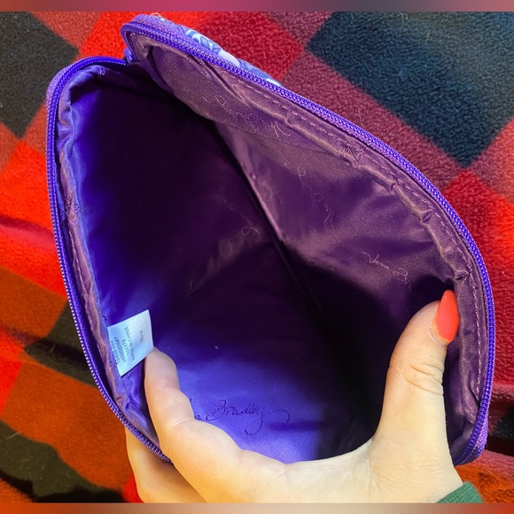Vera Bradley pouch - Picture 2 of 3